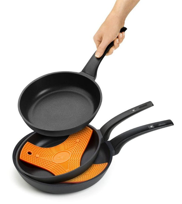 Protector de sartenes naranja