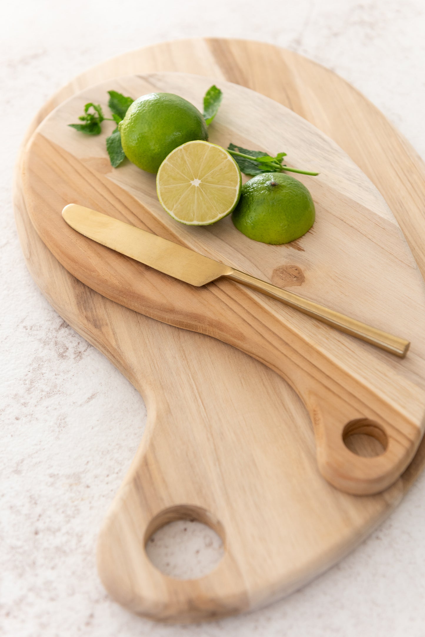 Tabla de corte Terong  de Teca natural.