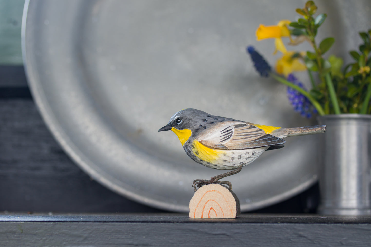 DecoBird Curruca Coliamarilla