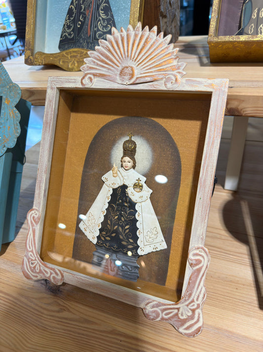 Niño de Praga en Hornacina  20,6x4,4x29,4 cm