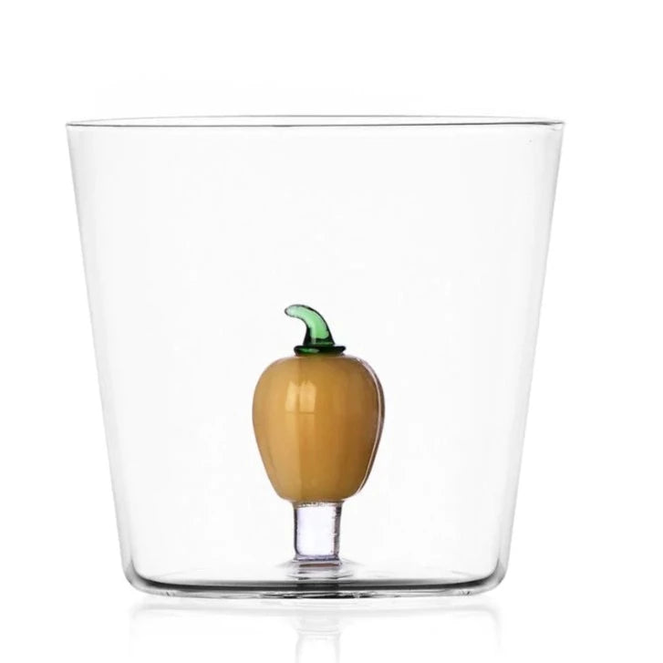 Vaso de cristal de diseño italiano, con figuras en el interior.